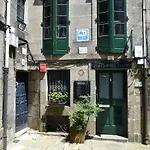 Albergue O Fogar De Teodomiro