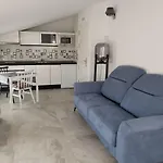 Apartamentos Hostal Cabanas