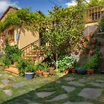 Albergue San Saturnino
