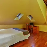 OYO Casa Rural La Chata