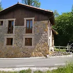 Casa De Aldea La Xunta