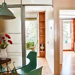 Virgen Apartament Hotel