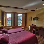 Hostal Santo Grial