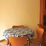 2 Bedroom Cozy Home In Orihuela Costa