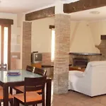 Villa Almendros