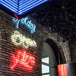 Hotel Maher
