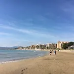 La Casita Blanca