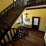 Apartamentos Turísticos La Dirección