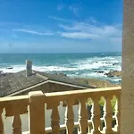 Casa Con Piscina Junto Al Mar
