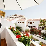 Apartment Avenida de Los Pueblos 16