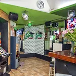 Hostal Goias
