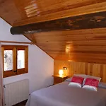 Apartaments Pont Romanic