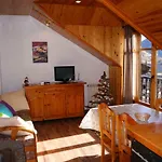 Apartaments Pont Romanic