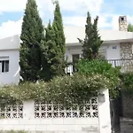 Chalet Maria Con Jardin Mediterraneo