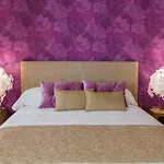 Hotel A Roldana