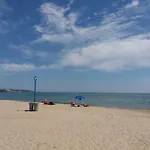 Economico Apartamento 2A Linea Playa