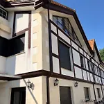 Chalet En Espinosa Monteros