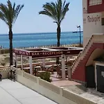Precioso Apartamento En Primera Linea De Mar
