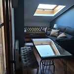 La Casa De La Luna