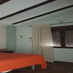 Habitacion En Finca Rural El Estanque