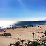Apartamento en playa Gandia con piscina y parking