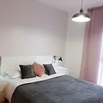 Rosa Vila Home