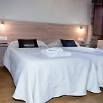 Pension Serrano