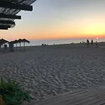 Masai Victoria Beach. A 100 metros de la playa.