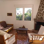 Chalet Maria Con Jardin Mediterraneo