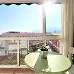 325 Agata Apartamentos - Piscina y Playa -CANALES DE TV INTERNACIONALES- EXCELENTE WIFI
