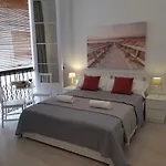 Wonderful Apartment In The Center By The Sea