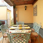 Flatguest - Spacious Home