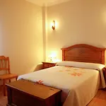 Flatguest - Spacious Home
