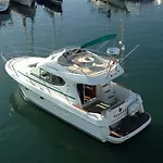 Yate 32 Pies Jeanneau