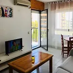 apartamento luminoso con piscina
