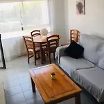 apartamento luminoso con piscina