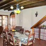 Casa de Teones