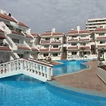 Las Floritas - Las Americas