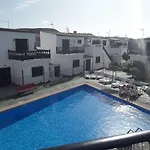 Bright Apartment In Chayofita