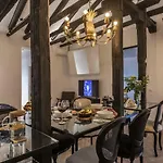 BNBHolder PALACE es MIA