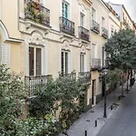 Waou Gran Via Es Mia - Corta Duracion