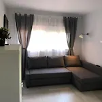 Magnifico Estudio En El Centro De Fuengirola