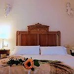 Villa La Piedad