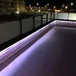 Playa Los Álamos, descanso y ocio en Torremolinos
