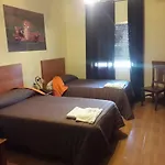 Hostal La Zarza