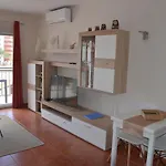 Paola 24