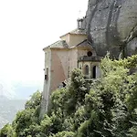 Apartamentos Montserrat Abat Marcet
