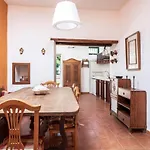 Villa Molino de La Corte