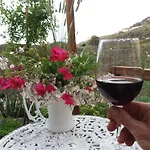 La cueva de Ángel B&B