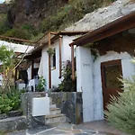 La cueva de Ángel B&B